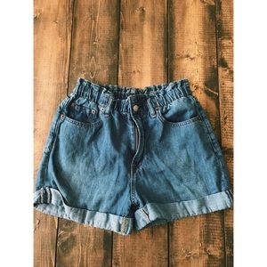 GAP hi rise shorts